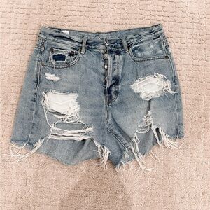 Women’s 4” Distressed Denim Shorts - Light Blue